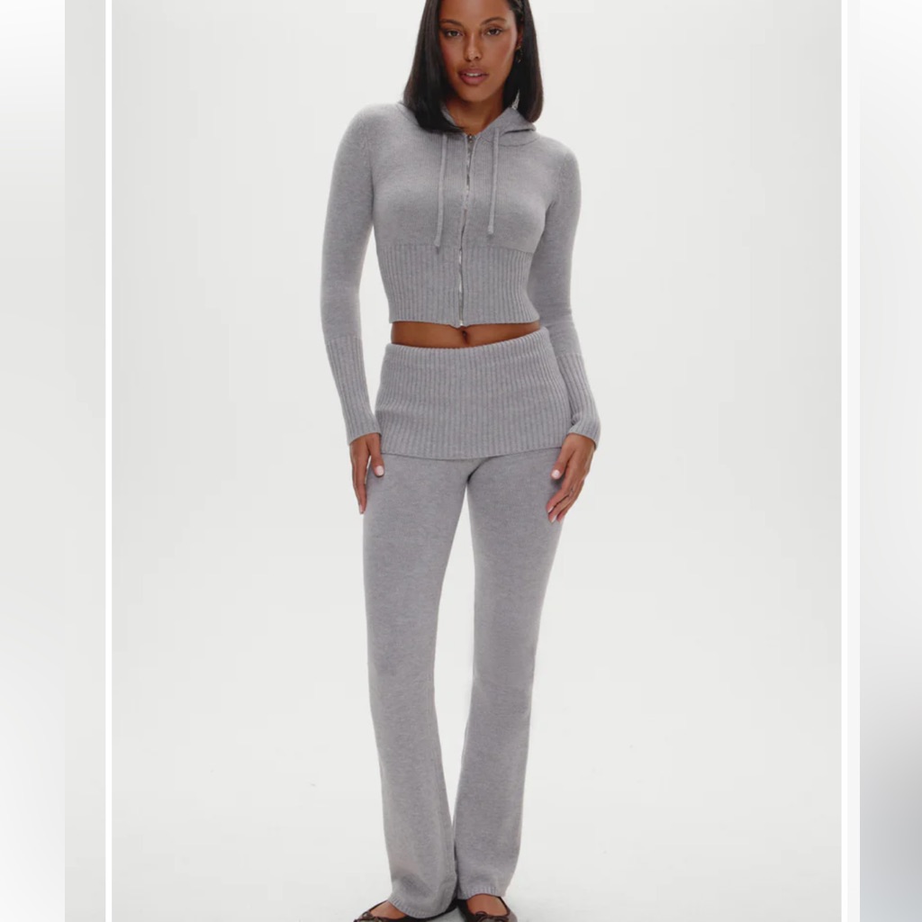 Frankie’s Bikini Aimee Knit Both Pants And Sweater Top Both Medium